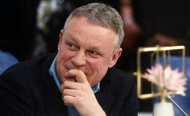 Сергей Жигунов рассказал, как ему живется с копией Анастасии Заворотнюк