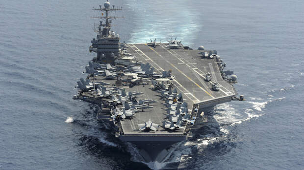 СЕНТКОМ: на Ближнем Востоке впервые с 2003 года развернули три авианосца США