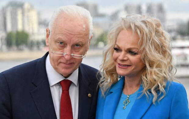 «Зачем звание народного?»: Александр Бастрыкин об отказе Долиной выступать на 9 Мая может стоить ей звания и карьеры в России