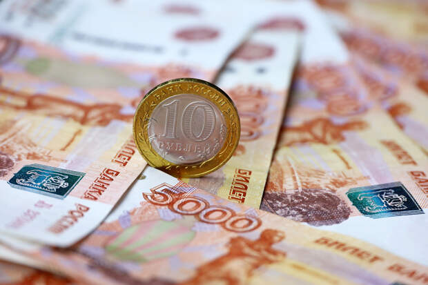 Доля рубля в расчетах с Европой выросла до рекорда