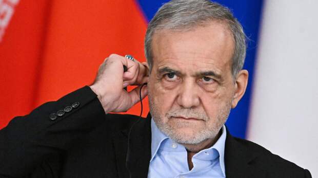 "Марионетка Израиля": Пезешкиан обратился к американцам. Трамп их обманывал