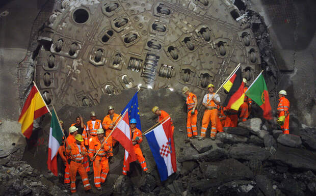 Самый длинный в мире тоннель Сен-Готард введен в строй. Это событие войдет в историю! 