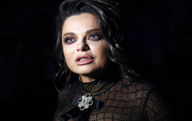 «Она схомячила целый бургер!»: Наташа Королева показала странную выходку невестки и сына