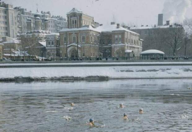 Берсеневская набережная, 1959 год. город, зима, москва, ностальгия, фото, фотографии