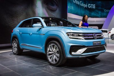 Эксперты рассекретили внешность нового кроссовера Volkswagen Polo
