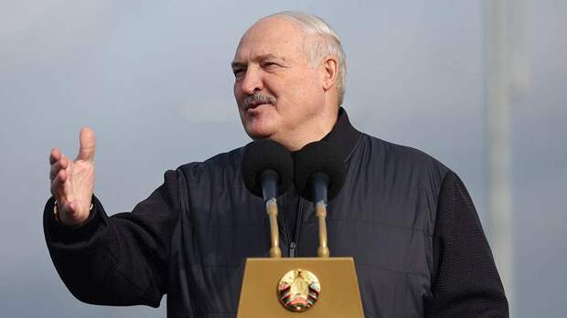 Лукашенко пригласил граждан Украины приехать в Белоруссию