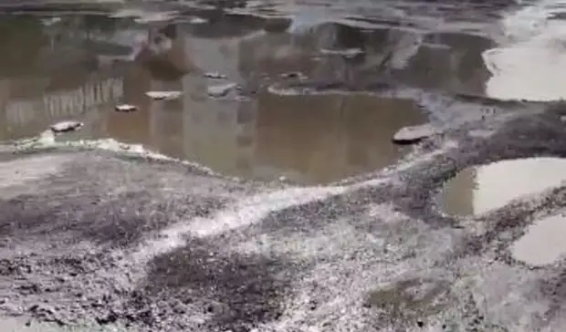 Ужасы проезда Нижний в Оренбурге сняли на видео