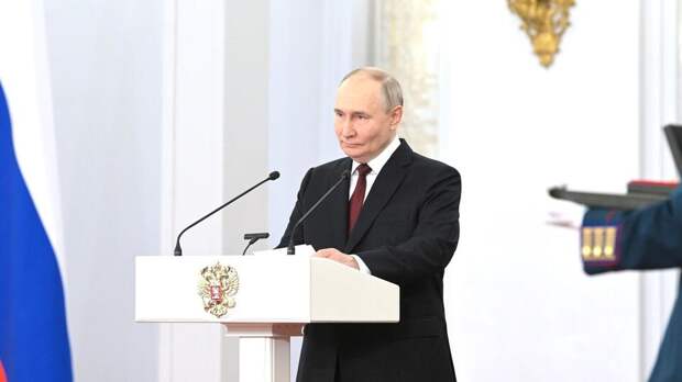 Путин отметил, что в России выросла замечательная плеяда командиров