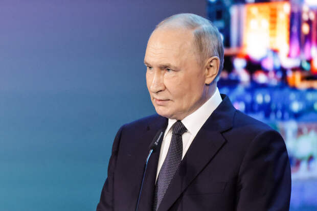 Путин отметил мужество решивших приехать в Москву на 9 Мая европейских политиков