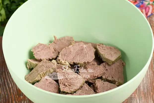 Из вареного мяса готовлю вкусные закуски (два разных варианта приготовления)
