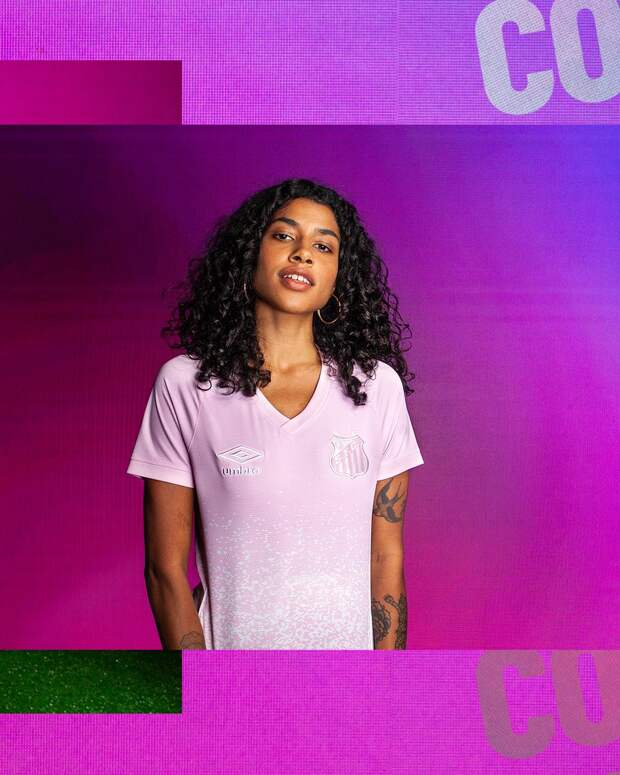 Сантос представил новую форму и привлек внимание к вопросу ранней диагностики рака груди