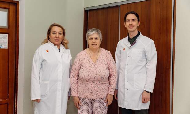 В Центре Мешалкина женщине сохранили единственную почку, удалив опухоль размером с яйцо