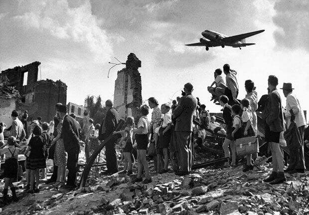 Берлинский кризис. На грани ядерной войны Берлинский кризис. На грани ядерной войны