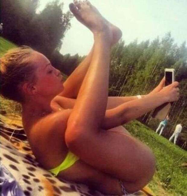 Странные девушки Странные девушки