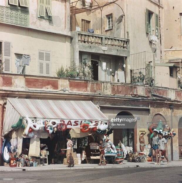 16 фотографий из разных стран показывающих каким был мир в 1957 году