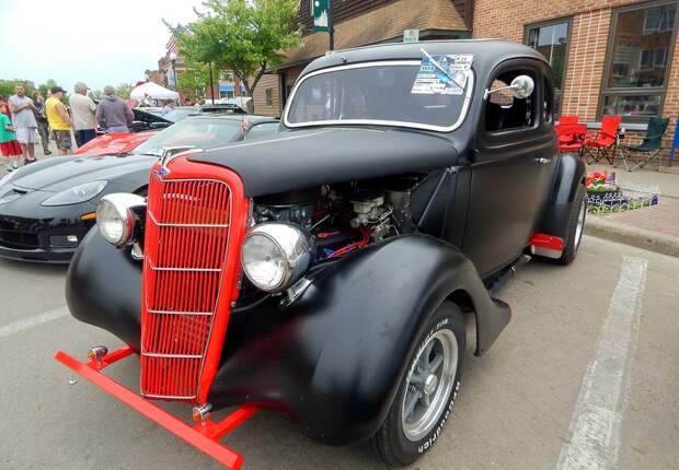 Выставка ретро-автомобилей в штате Висконсин авто, выставка, олдтаймер, ретро автомобили