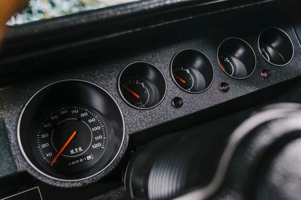 Plymouth HEMI Cuda 1970 на одометре которого всего 81 миля Barracuda, Cuda, hemi, plymouth, авто, аукцион