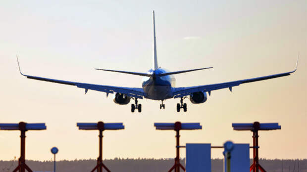 Вывоз крупных сумм наличными в страны ЕАЭС будет возможен лишь через 17 аэропортов