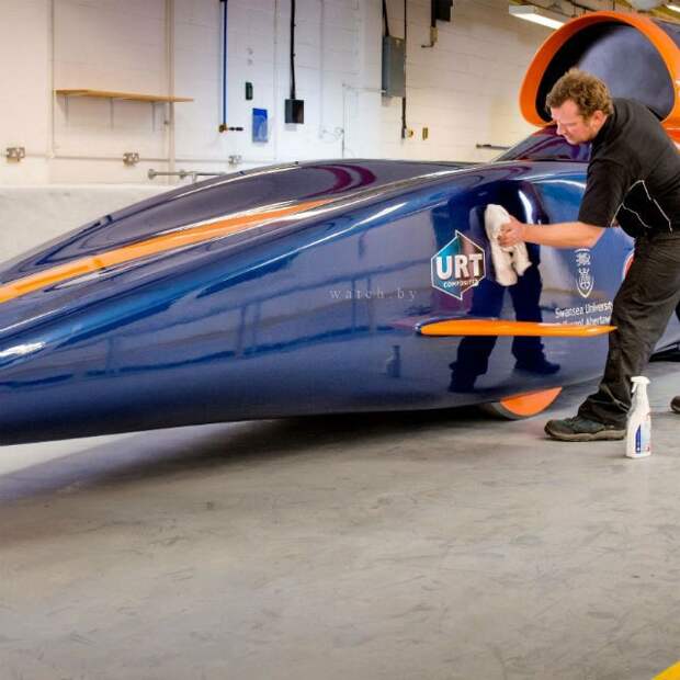 Bloodhound SSC 1609 РєРј С‡