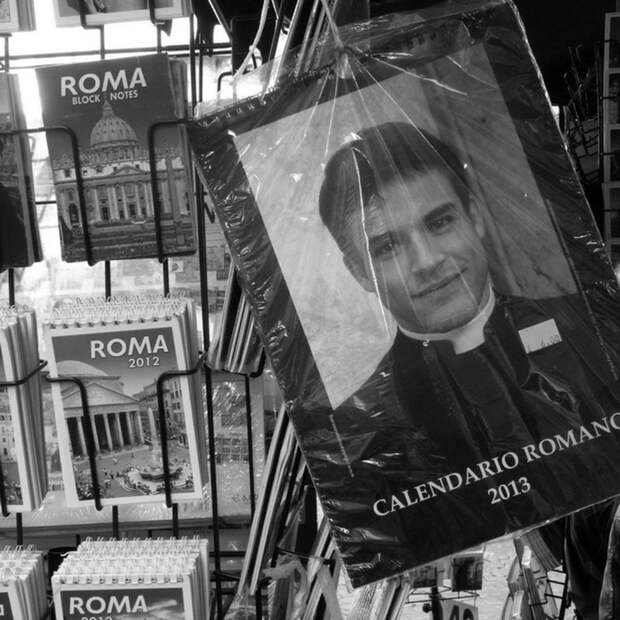 Молодые ватиканские священники «взорвали» Интернет снимками для Calendario Romano