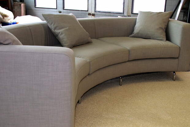 Классный полукруглый диван своими руками (фото, мастер-класс)