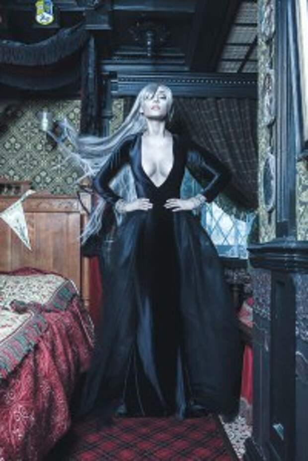 April Banbury (5)