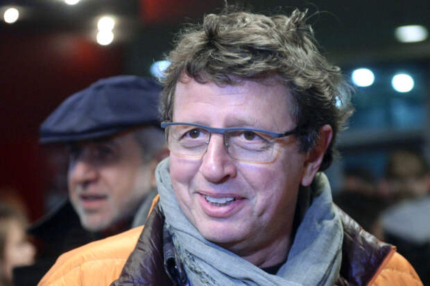 Молодая жена 67-летнего Михаила Ширвиндта предстала обнажённой на свежем фото