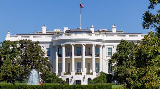 Белый дом представил состав делегации США на саммит с Путиным