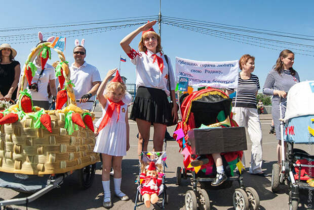 Как прошёл парад колясок 2014 в Москве
