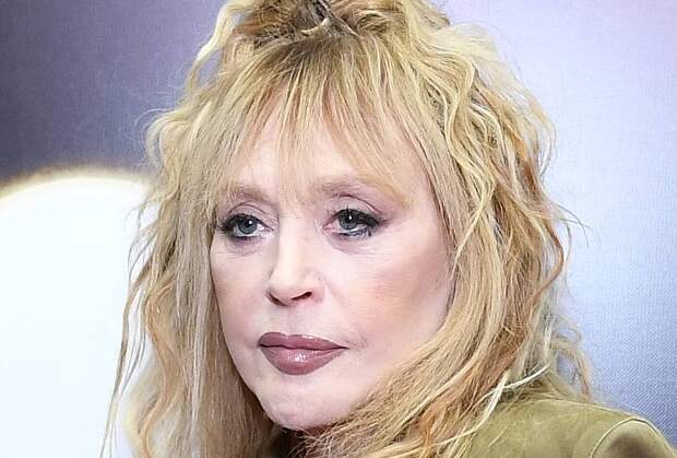 В Москве потребовали отменить концерт ко дню рождения Пугачевой