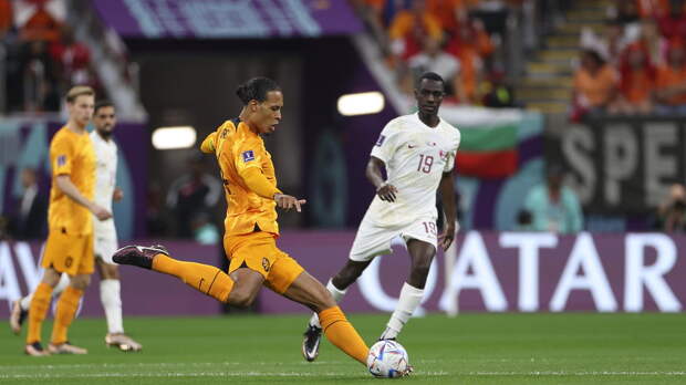 Сборная Нидерландов обыграла команду Катара и вышла в плей-офф ЧМ-2022