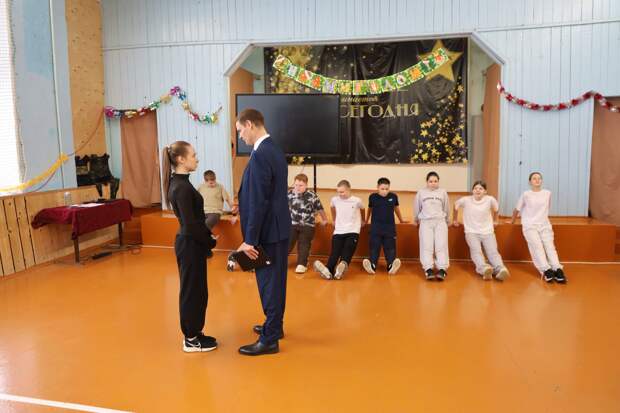 Восемь учителей смогут участвовать в программе «Земский учитель» в 2026 году