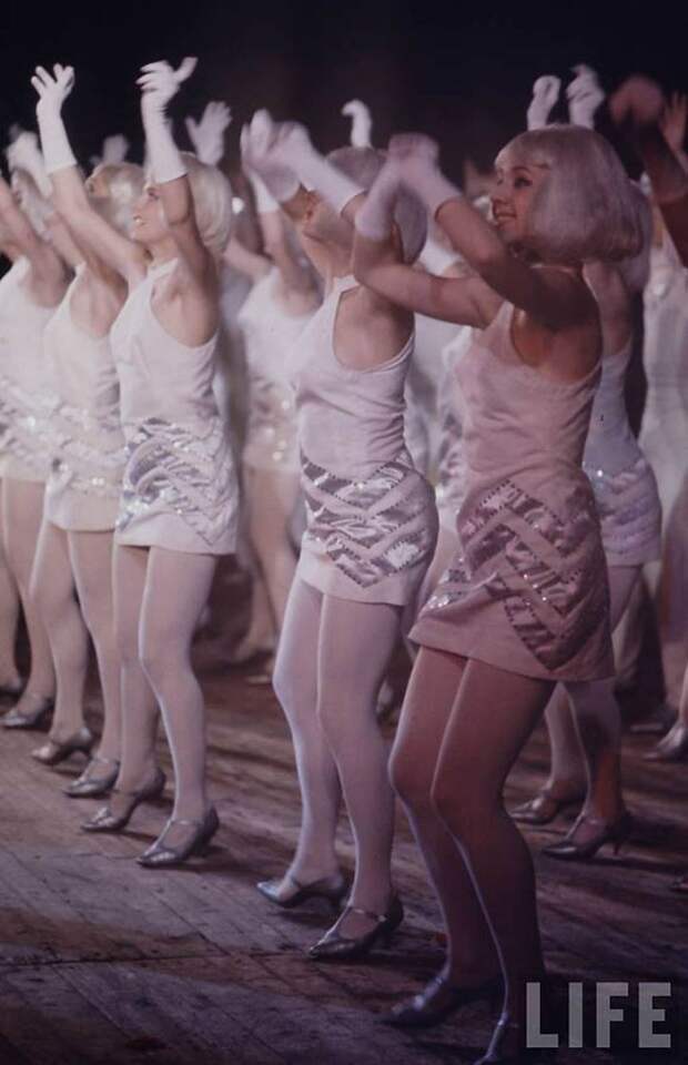 советская молодежь 1960-х годов 