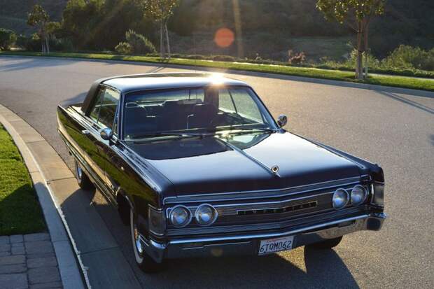 Редкий Imperial Crown Coupe 1967 года продают на аукционе (69 фото)