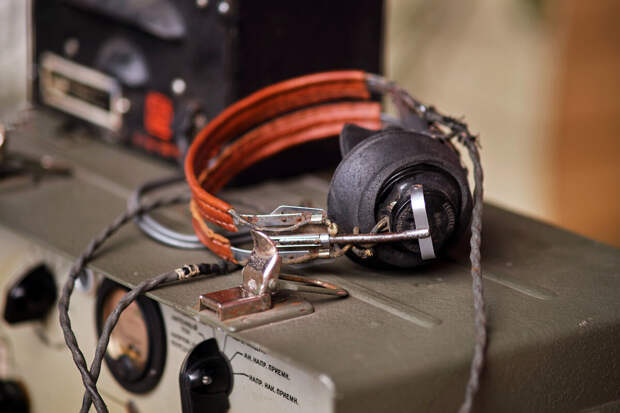 "Радиостанция Судного дня" вышла в эфир со словами "асфиксия"