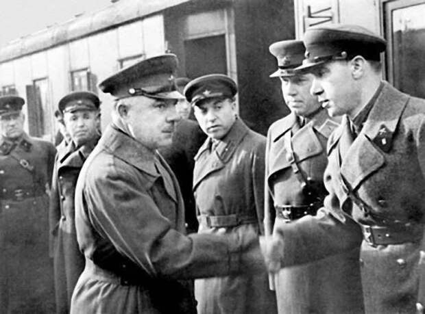 Полковник Старинов - дедушка советского спецназа, личный враг Гитлера и диверсант столетия война, история, партизаны, спецназ, ссср, факты