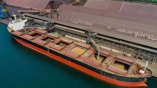 РФ заработает на зерне и удобрениях: из-за войны с Ираном подорожало продовольствие