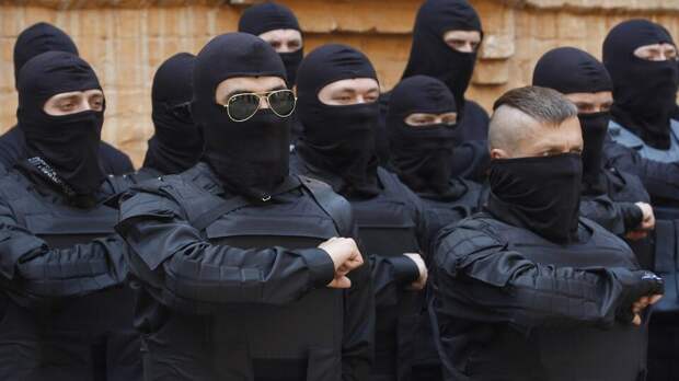 Черная метка: где скрываются неонацистские группировки Запада и Киева