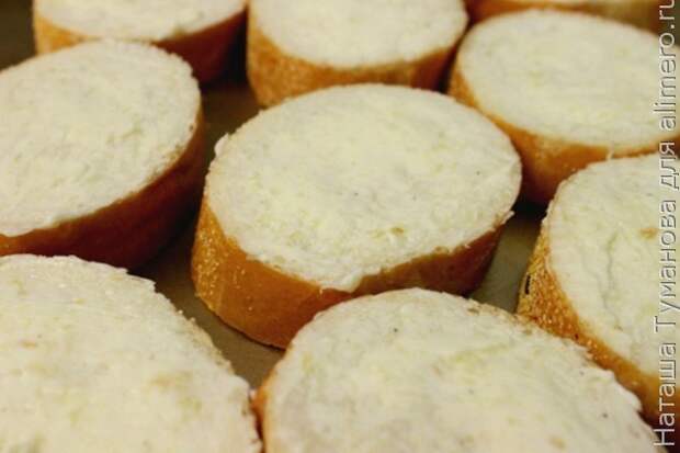 ХЛЕБ С ЧЕСНОЧНЫМ МАСЛОМ ХЛЕБ С ЧЕСНОЧНЫМ МАСЛОМ