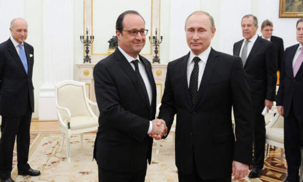 Путин и Олланд обсудили снятие санкций с России 