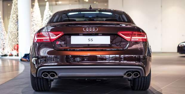 Купе Audi S5