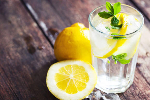 вода с лимоном по утрам