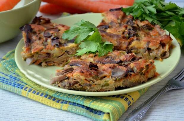 grey Вкусный грибной пирог