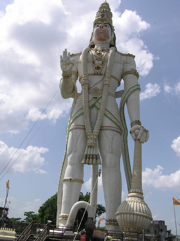12. Статуя Ханумана в Нандуре, Индия высота, мир, статуя