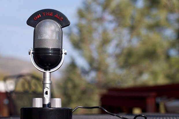 5 Ways To Grow Your Business Through Podcasting