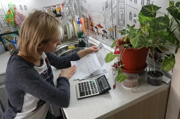 Правда или ложь: многодетные семьи могут освободить от оплаты ЖКУ?