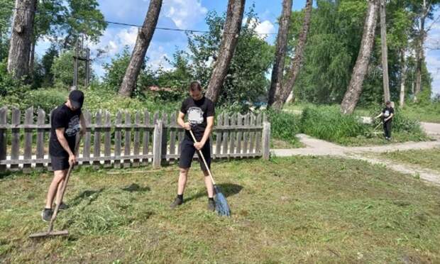 Летом в Архангельской области трудоустроят более двух тысяч подростков