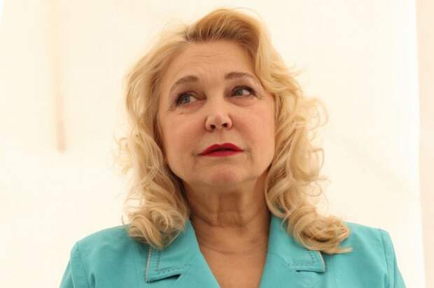 «Удушающая любовь» и 15 лет кошмара: как актриса Наталья Захарова потеряла дочь в 40 лет, пережила тюрьму и обвинения в поджоге