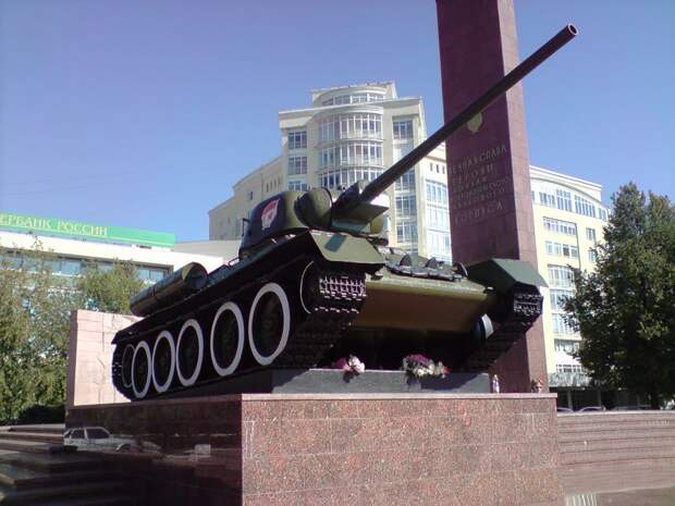 Мемориал уральского добровольческого корпуса в городе Пермь Мемориал уральского добровольческого корпуса в городе Пермь