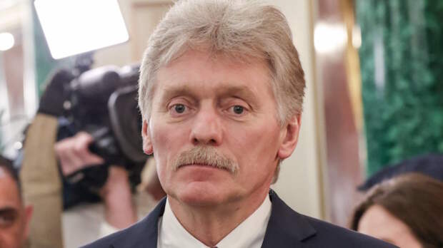 Песков сообщил о попытках Киева вмешаться в отношения Москвы и Баку